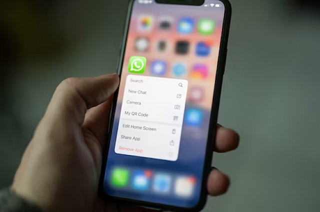 Стало известно, на каких смартфонах с 24 октября перестанет работать WhatsApp