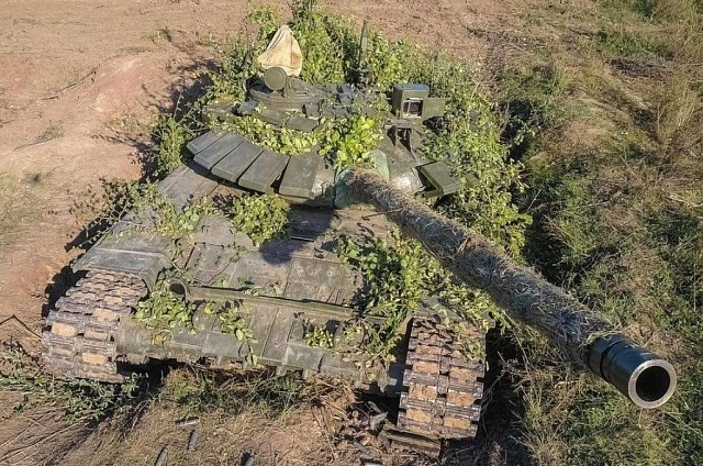 Амурские танкисты уничтожили снайперов условного противника на полигоне