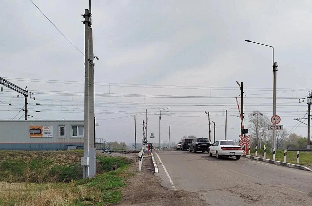 Железнодорожный переезд на станции Возжаевка закроют для автотранспорта на 16 часов