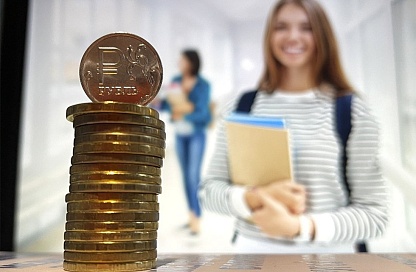 В России предложили ограничить цены на платное образование