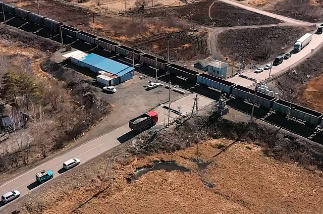 Во время прямого эфира Василий Орлов прокомментировал текущую ситуацию на амурских дорогах 