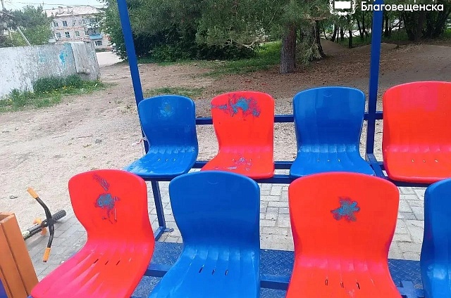 В Белогорье вандалы испортили новую спортплощадку до официального открытия