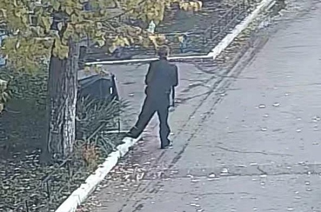 Амурские полицейские задержали курьера мошенников, похитившего у пенсионеров около двух миллионов рублей