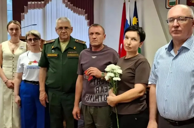 В Зее вручили Ордена Мужества родным погибших участников СВО