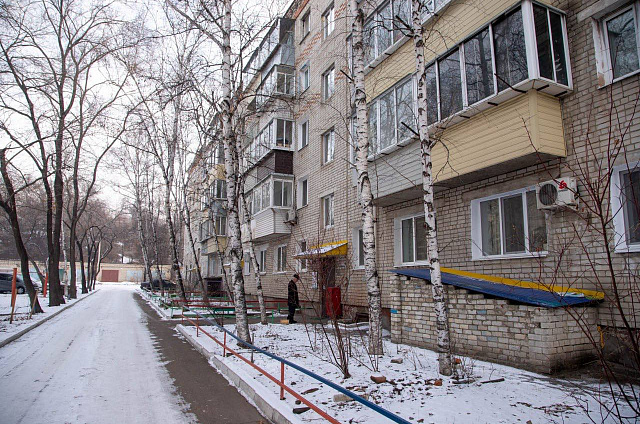 Мэр Благовещенска провёл совещание по ситуации с многострадальным домом на Ленина, 281