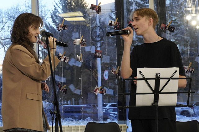 «Ночь искусств»: Мастер-классы, квиз-игра, караоке и многое другое ждёт амурчан в выставочном зале 