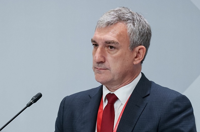 Мост между культурами: Василий Орлов рассказал о креативной экономике региона на ПМЭФ