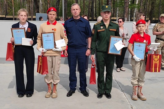 Пятерых юных жителей Приамурья удостоили почётной награды «Горячее сердце»
