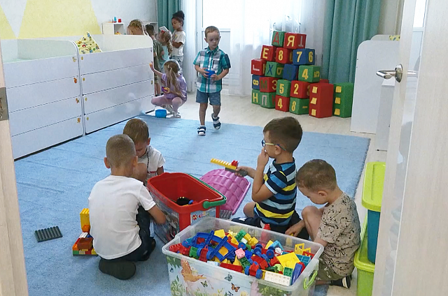 В школах и детсадах теперь могут работать студенты последних курсов педагогических колледжей