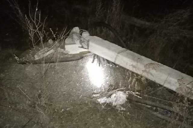Ночью в Сковородине грузовик повредил линии электроснабжения