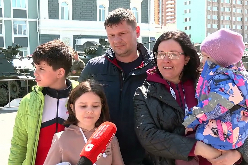 Выставка военной техники С