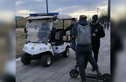Поездка по набережной обойдется в крупную сумму: троих самокатчиков оштрафуют в Благовещенске