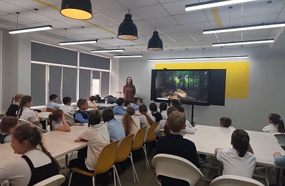 Четвероклассники благовещенской школы №10 узнали, как помочь лесу