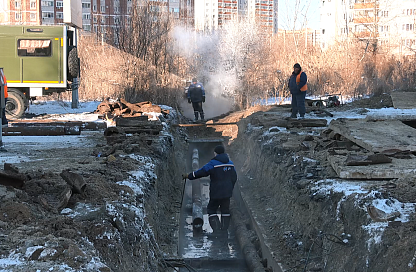В Благовещенске власти обеспечивают контроль за устранением аварии на теплосетях