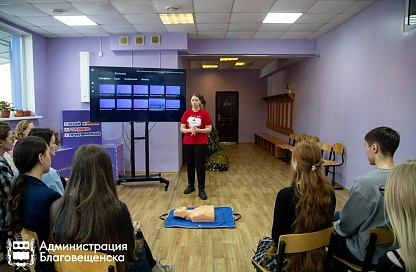 Носители трёх говоров: в АмГУ написали диктант на эвенкийском языке