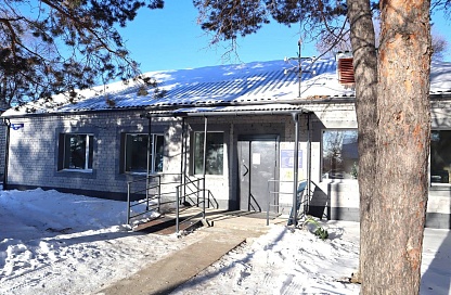 Новая жизнь для сельской медицины: обновлённую амбулаторию открыли в Усть-Ивановке