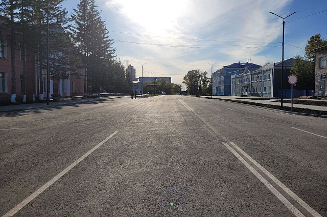 В селе Екатеринославка отремонтировали главную улицу