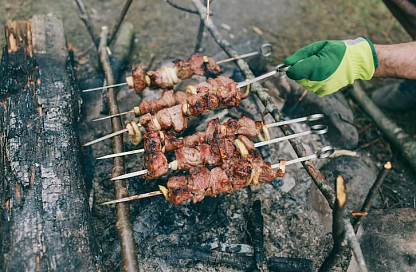 Каждый восьмой россиянин планирует продлить майские праздники за счет отпуска