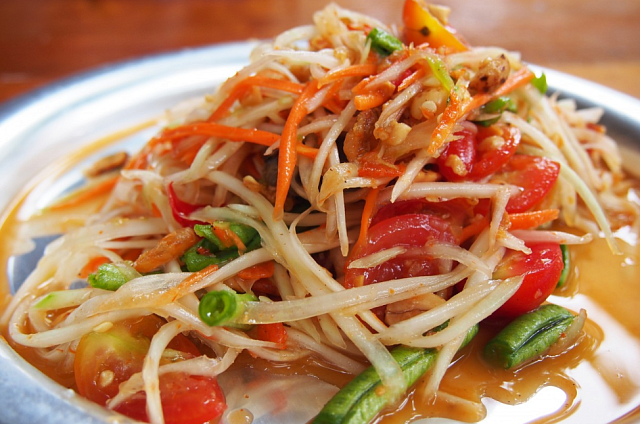 Китайская кухня покоряет Россию: спрос на рецепты из Поднебесной взлетел на треть