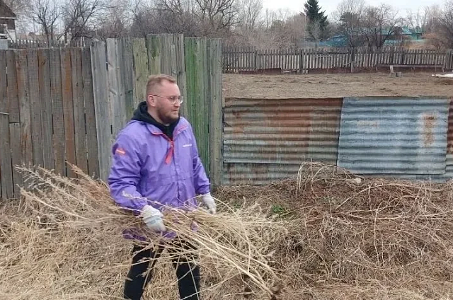 Амурские волонтёры могут получить до 20 тысяч рублей от губернатора за добрые дела