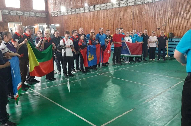 В Благовещенске прошёл открытый турнир по дартсу для слабослышащих спортсменов