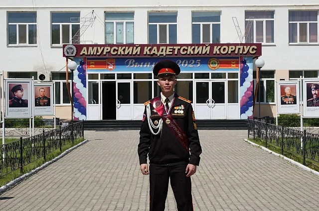 От школьной формы до погон: Юнармия в Приамурье за 10 лет вырастила целое поколение защитников