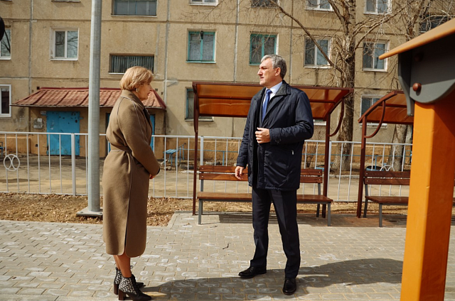 В военном городке Екатеринославки построят третью площадку с воркаут-зоной по поручению губернатора