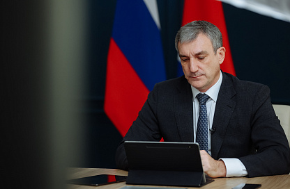 «Золотой каток» для амурских дорог: Губернатор рассказал об итогах дорожной кампании 2025 года