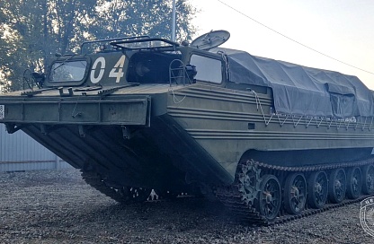 Плавающие транспортеры ПТС-М вернулись в Приамурье на зимнее хранение после паводкового сезона