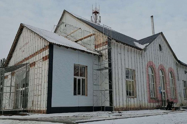 Капремонт Дома культуры в Константиноградовке готов на 93%