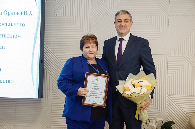 Глава Приамурья встретился с представительницами регионального отделения «Союза женщин России» 