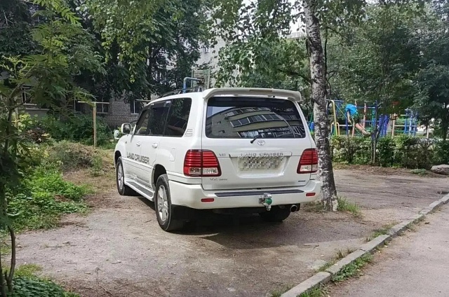 Стоянка «как захотелось» обошлась водителям Благовещенска в 110 тысяч рублей