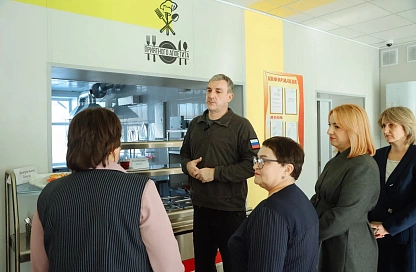 Василий Орлов проинспектировал качество ремонта в социальных объектах Архаринского округа