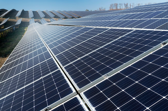 Первый из двух запланированных солнечных парков начнут строить в Амурской области в 2024 году