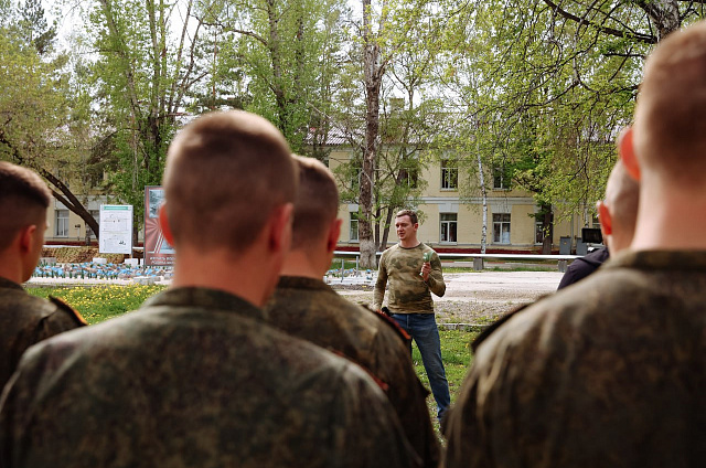 Выпускники ДВОКУ проходят обучение по оказанию первой помощи и методике её преподавания