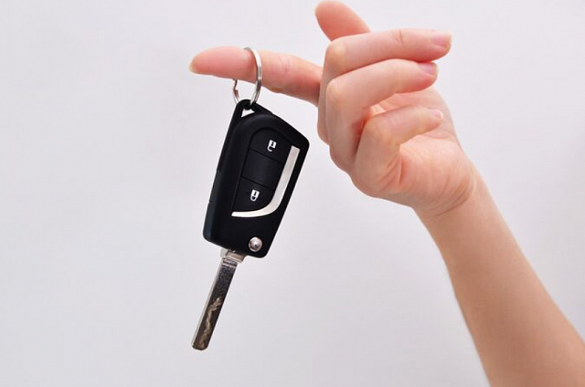 Приобрести автомобиль с помощью государства могут многодетные амурчане