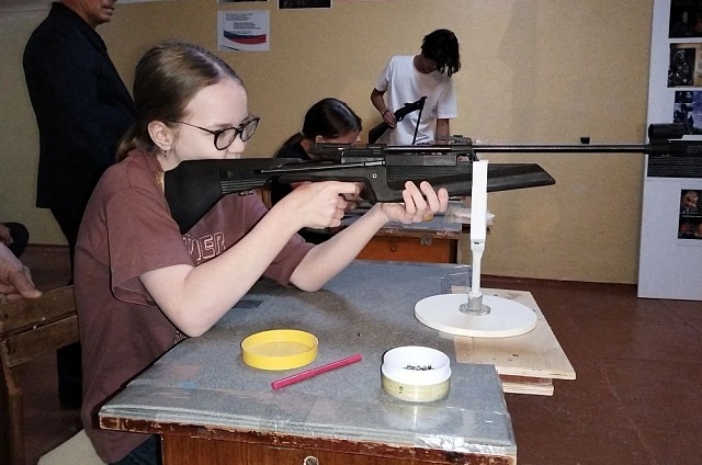 Пневматика, кино и эстафеты: как спортшколы Приамурья отметили 23 Февраля