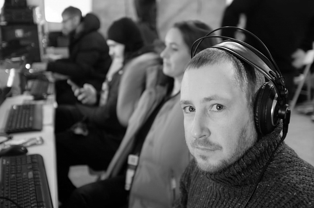 Столкновение дронов и километры кабеля: что остаётся за кадром прямых трансляций АОТВ